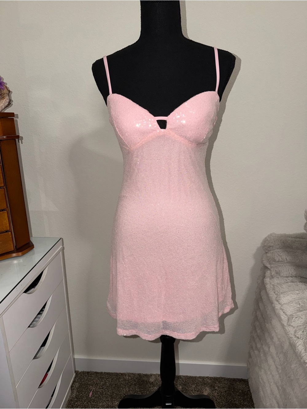 Brand New Windsor Sweatheart A-line  Sequin Mini Dress Size Medium